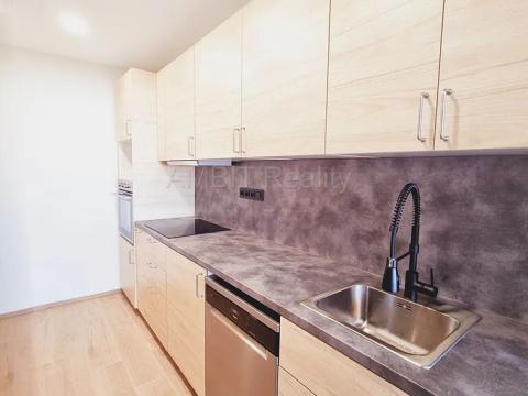 Pronájem bytu 3+1, Praha - Chodov, Křejpského, 66 m2