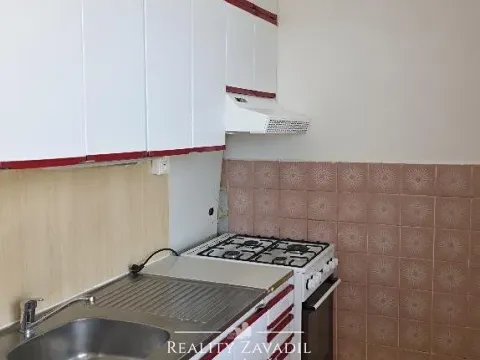 Pronájem bytu 1+1, Frýdek-Místek, Jana Švermy, 38 m2