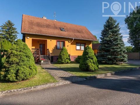 Prodej rodinného domu, Topolany, 206 m2