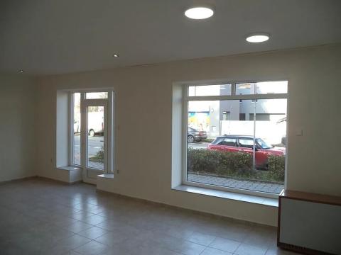 Pronájem obchodního prostoru, Praha - Horní Počernice, Náchodská, 47 m2