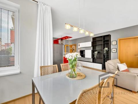 Pronájem bytu 2+kk, Praha - Záběhlice, Mattioliho, 61 m2
