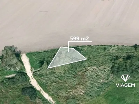 Prodej pole, Vesce, 599 m2