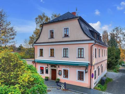 Pronájem restaurace, Nový Bor, nám. Míru, 100 m2