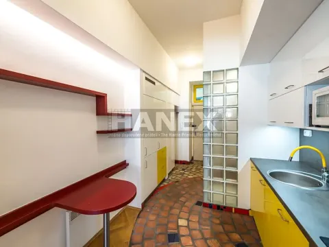 Pronájem bytu 1+1, Praha - Smíchov, Viktora Huga, 38 m2