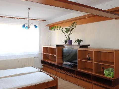 Pronájem bytu 2+kk, České Budějovice, Staroměstská, 43 m2