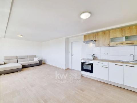 Pronájem bytu 2+kk, Aš, Chebská, 53 m2