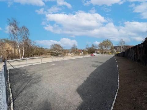 Pronájem komerčního pozemku, Chýně, Družstevní, 1242 m2