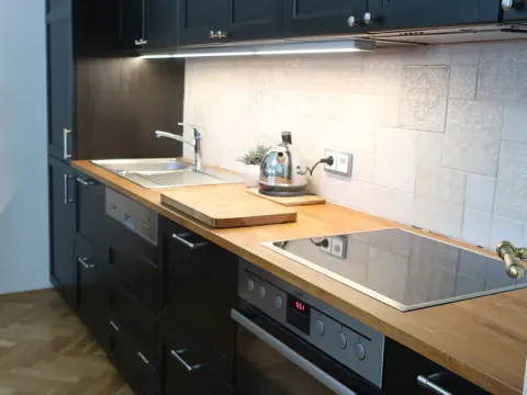 Pronájem bytu 2+kk, Praha - Holešovice, Dobrovského, 40 m2