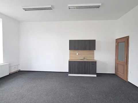 Pronájem kanceláře, Krnov, Revoluční, 36 m2