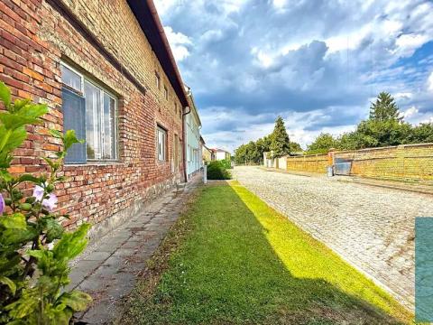 Prodej rodinného domu, Záříčí, 219 m2