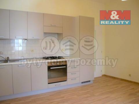 Pronájem bytu 2+kk, Mariánské Lázně, Boženy Němcové, 45 m2