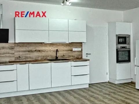 Pronájem bytu 3+kk, Plzeň, Železná, 84 m2