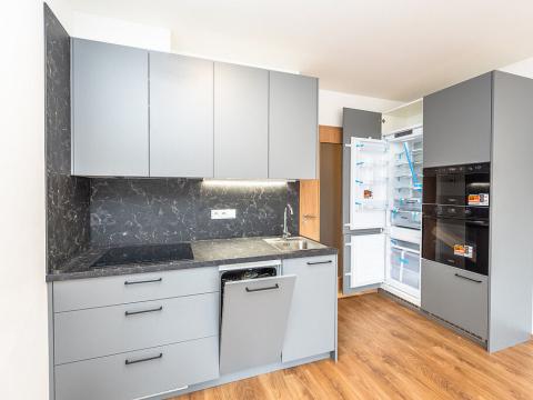 Pronájem bytu 1+kk, Praha - Háje, Výstavní, 34 m2
