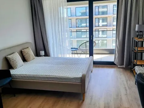 Pronájem bytu 1+kk, Praha - Žižkov, Tetauerova, 27 m2