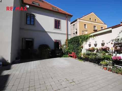 Prodej bytu 2+kk, Kutná Hora, náměstí Národního odboje, 65 m2