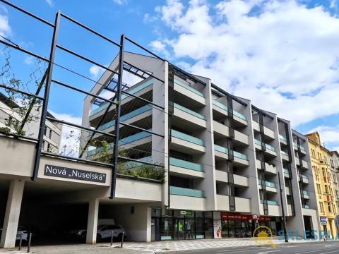 Prodej bytu 1+kk, Praha - Nusle, Nuselská, 43 m2