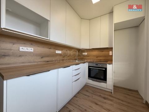 Pronájem bytu 3+1, Karviná - Ráj, Haškova, 56 m2