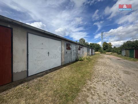 Pronájem garáže, Pardubice, 18 m2