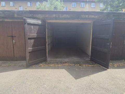 Pronájem garáže, Praha - Braník, Na Mlejnku, 15 m2