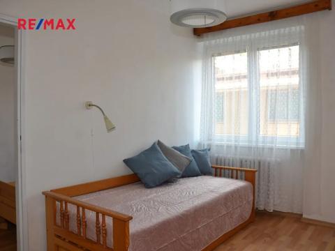 Pronájem bytu 3+1, Praha - Záběhlice, Hrusická, 54 m2