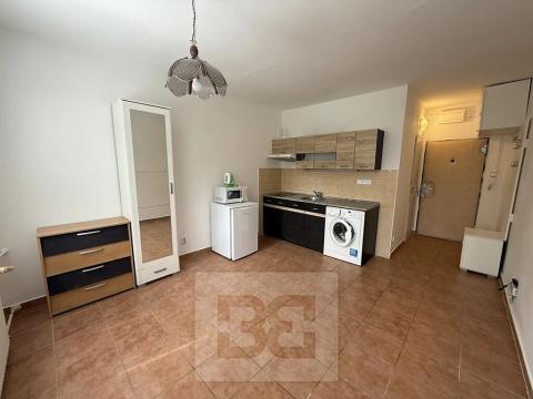 Pronájem bytu 1+kk, Prachatice, nám. Přátelství, 21 m2