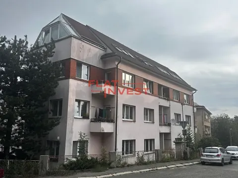 Pronájem bytu 2+kk, Liberec, Vojanova, 56 m2