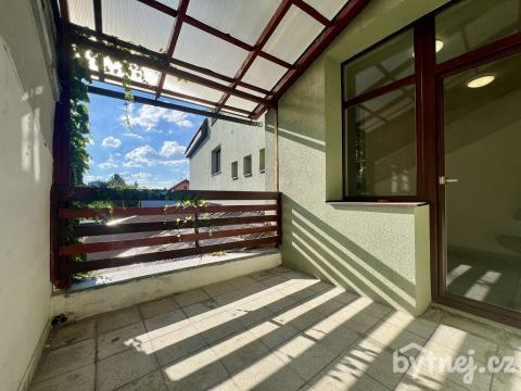 Pronájem bytu 2+kk, Olomouc - Hodolany, Rejskova, 43 m2
