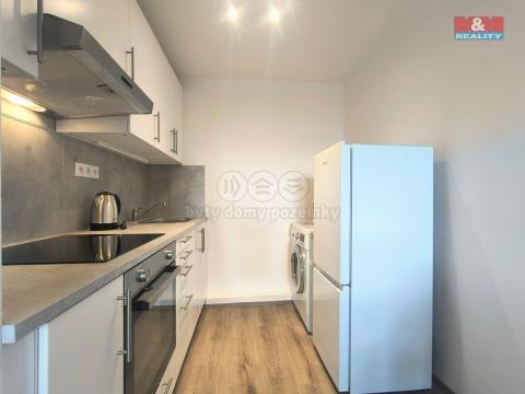 Pronájem bytu 2+kk, Kladno, Vašíčkova, 40 m2