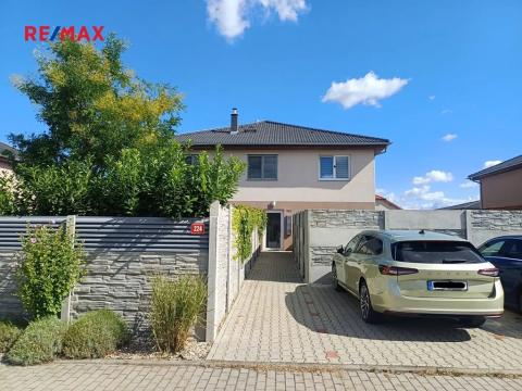 Prodej rodinného domu, Polerady, 71 m2