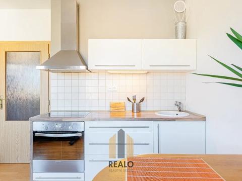 Prodej bytu 1+kk, Říčany, Purkyňova, 28 m2