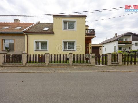 Prodej rodinného domu, Přerov - Přerov IX-Lýsky, U Silnice, 214 m2