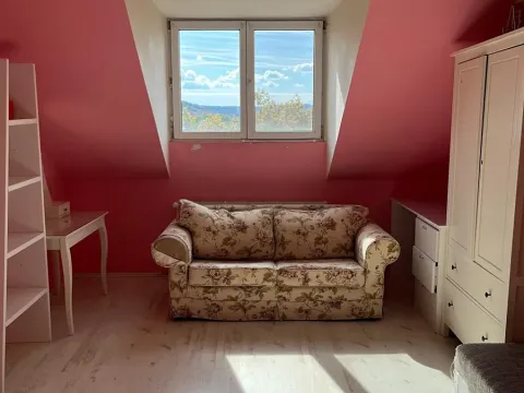 Pronájem bytu 3+kk, Karlovy Vary, nábřeží Jana Palacha, 65 m2