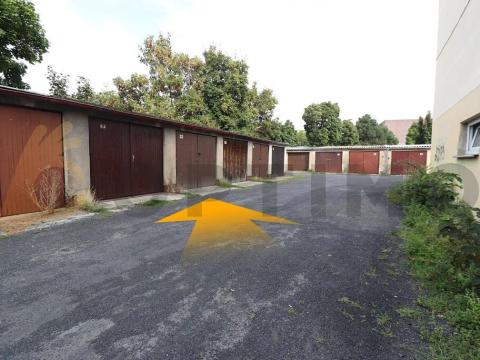 Prodej garáže, Praha - Letňany, Rokycanská, 16 m2