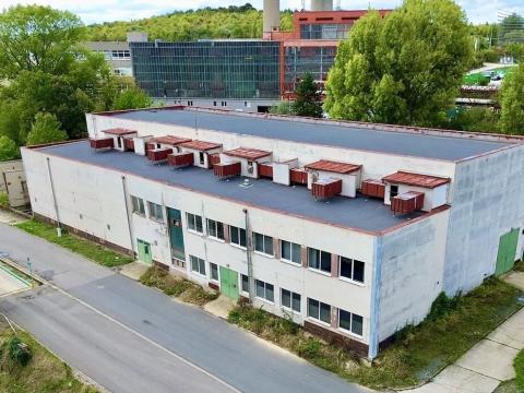 Prodej výrobních prostor, Brno, Trnkova, 1912 m2