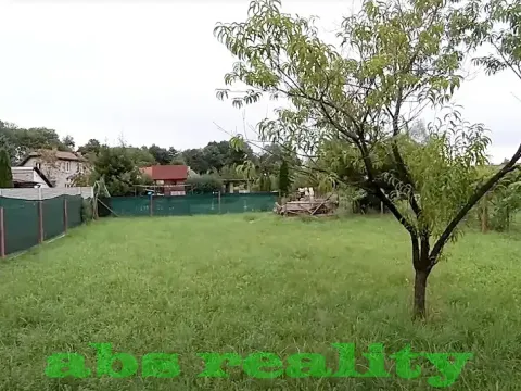 Prodej pozemku pro bydlení, Byšice, 1424 m2