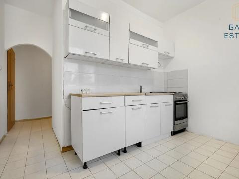 Prodej bytu 2+1, Holešov, Masarykova, 61 m2