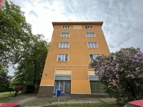 Pronájem bytu 3+1, Praha - Libeň, Na Korábě, 75 m2