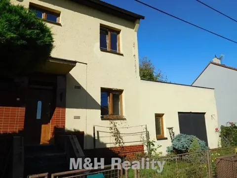 Prodej rodinného domu, Lučina, 196 m2