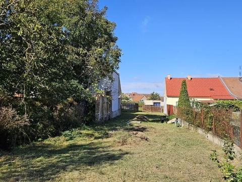 Prodej pozemku pro bydlení, Pouzdřany, Sklepní, 521 m2