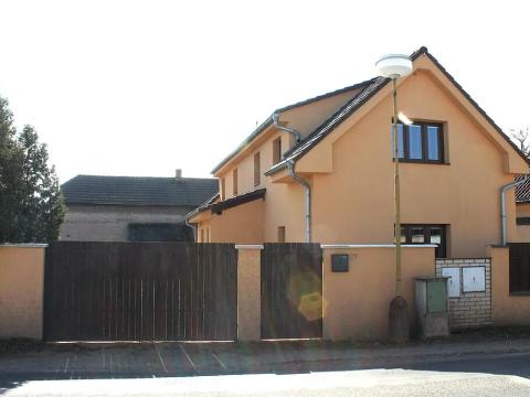 Prodej rodinného domu, Ovčáry, 138 m2