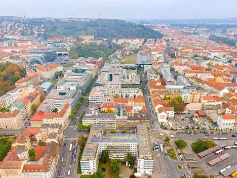Pronájem kanceláře, Praha, 600 m2