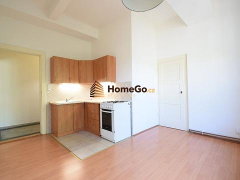 Pronájem bytu 3+kk, Praha - Nusle, Žateckých, 76 m2