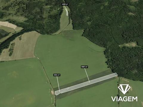 Prodej podílu pole, Hostim, 1387 m2