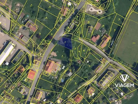 Prodej podílu pozemku pro bydlení, Stružinec, 233 m2