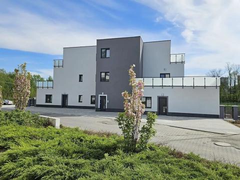 Pronájem bytu 2+kk, Ostrava, Dubová, 64 m2