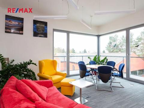 Pronájem kanceláře, Praha - Hodkovičky, Pod kopcem, 117 m2