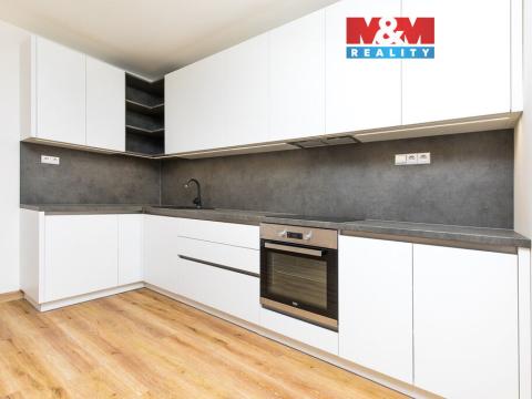 Pronájem bytu 2+kk, Pardubice, Na Spravedlnosti, 52 m2