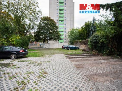 Pronájem garážového stání, Pardubice - Zelené Předměstí, Hronovická, 400 m2
