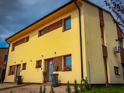 Pronájem rodinného domu, Říčany, Višňová, 120 m2