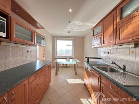 Pronájem bytu 4+1, Zlín, Slunečná, 91 m2